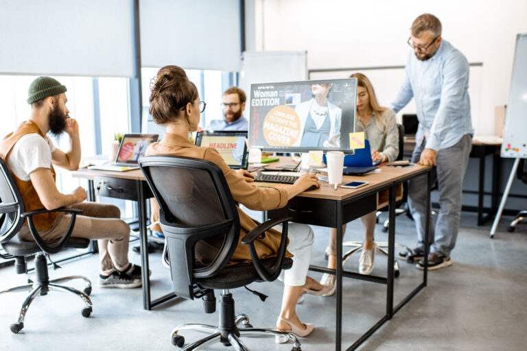 1. How AI Is Revolutionizing Web Design in 2025 🤖